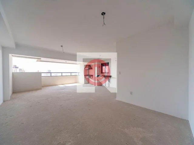 Imagem: Este espaçoso apartamento localizado na