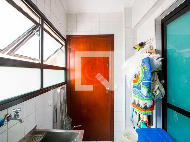Imagem 4: Localizado em Santo André, este apartamento oferece uma excelente oportunidade para quem