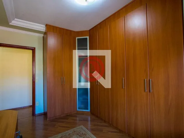 Imagem 3: Esta encantadora casa localizada no bairro Vila Eldizia é uma oportunidade única de