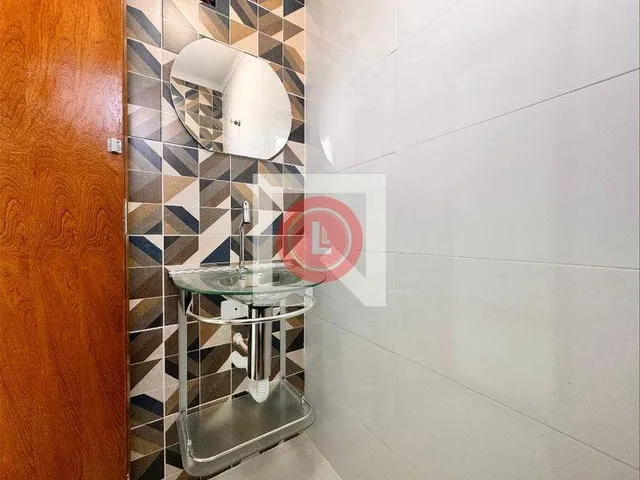 Imagem 5: Localizada na charmosa Vila Santa Teresa, em Santo André, esta casa oferece um espaço