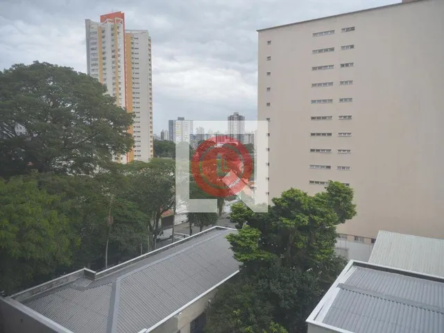 Imagem 3: Este encantador apartamento está localizado na desejada Vila Assunção, em Santo