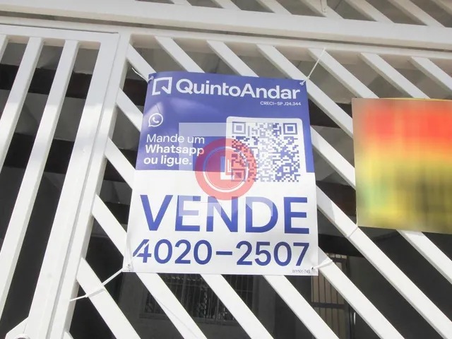 Imagem 2: Localizada na charmosa Vila Eldizia, em Santo André, esta casa oferece uma combinação