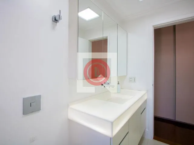 Imagem 2: 0 Apartamento com 4 dormitórios