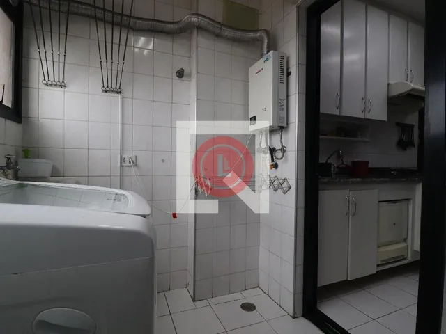 Imagem 3: Localizado em Santo André, no bairro Vila Assunção, este apartamento oferece uma