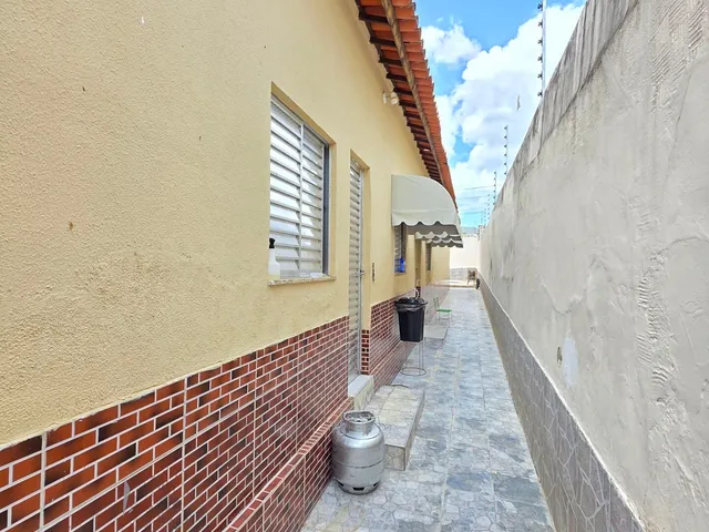 Imagem 5: Casa Alto Padrão Térrea - Bairro Parque Grangeiro - Crato/Ce
