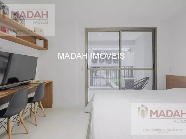 Imagem: Este apartamento mobiliado e decorado pela