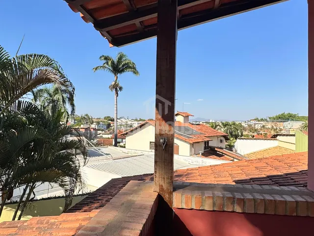 Imagem 7: Casa de 240m² com 4 quartos, 1 suíte, piscina, espaço gourmet no Santa Amélia, Belo