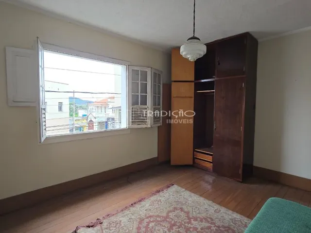 Imagem 5: Casa com 5 dormitórios