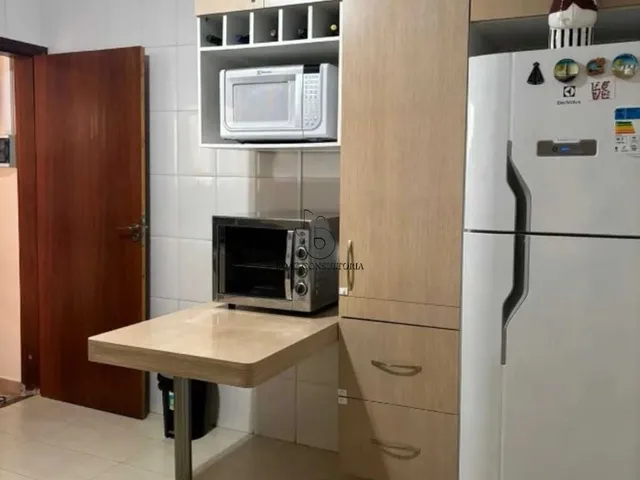 Imagem 6: Sobrado com 3 Suítes e Quintal com Churrasqueira no Condomínio Residencial Meliá