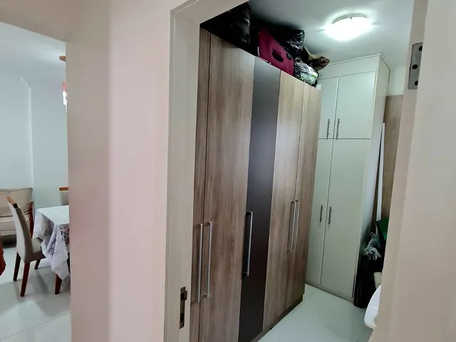 Imagem 15: Vendo Apartamento com 86m2 nascente, andar alto, com 3/4, 2 suítes + gabinete, 2 vagas