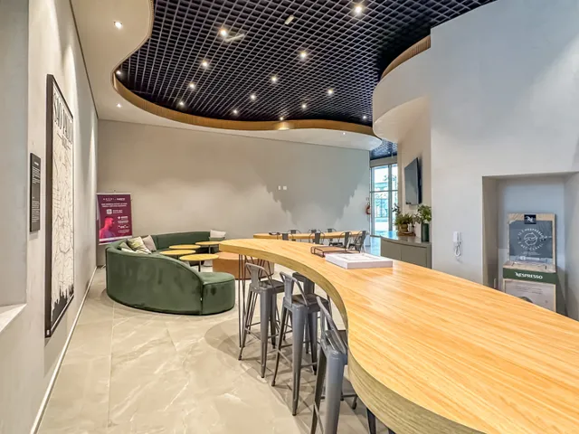 Imagem 3: Apartamento para Venda em Pinheiros com 2 Quartos, Sendo 1 Suíte, 71M²