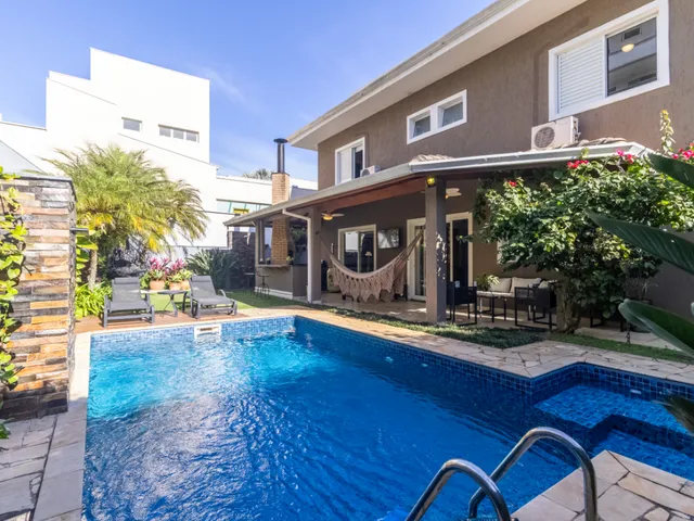 Imagem: Casa no Condomínio Golf Village para Venda