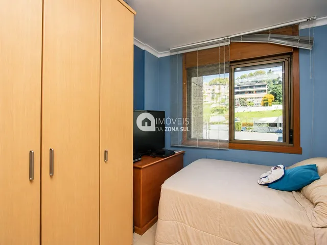 Imagem 3: Apartamento À Venda no Bairro Cristal - Porto Alegre/Rs