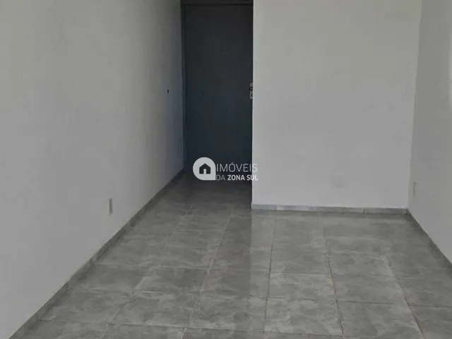 Imagem 12: Apartamento À Venda no Bairro Cristal - Porto Alegre/Rs
