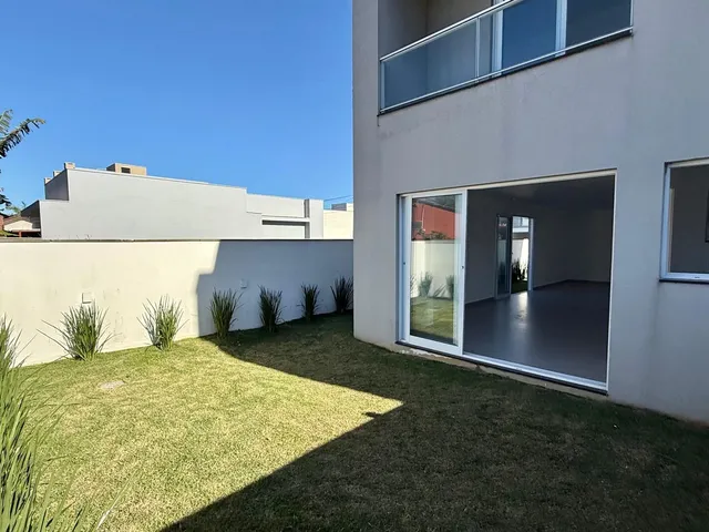 Imagem 6: Sobrado À Venda no Bairro Ubatuba - São Francisco do Sul/Sc