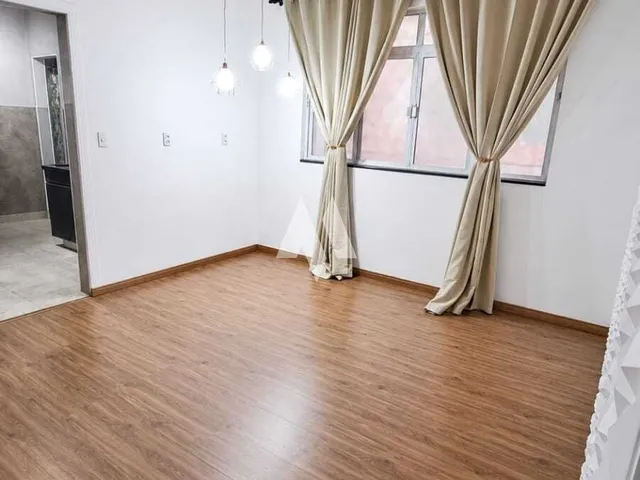 Imagem: Apartamento Térreo Reformado com Quintal