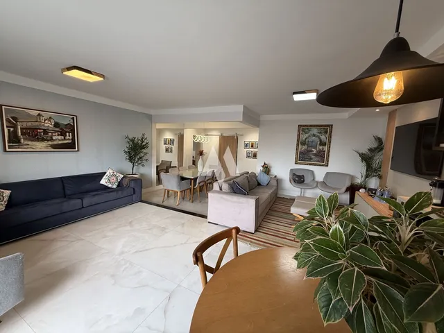 Imagem 4: Apartamento À Venda no Gonzaga, em Santos/Sp, com 3 Quartos, 1 Suíte, Vaga Demarcada e Elevador Exclusivo