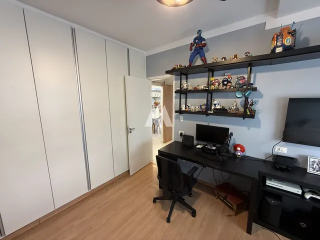 Imagem 9: Apartamento À Venda no Gonzaga, em Santos/Sp, com 3 Quartos, 1 Suíte, Vaga Demarcada e Elevador Exclusivo