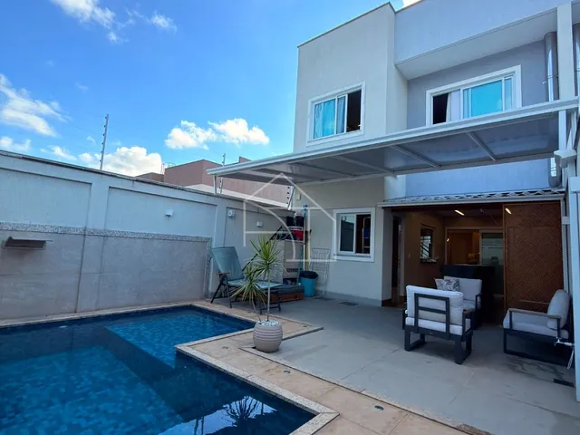 Imagem: Casa de Alto Padrão à Venda Morada de