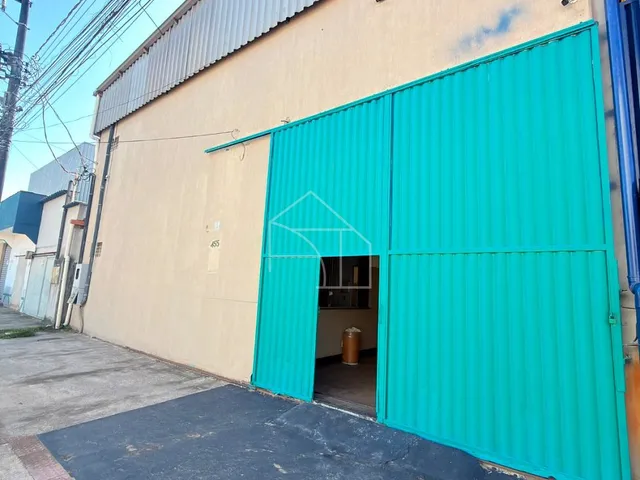 Imagem: O depósito possui 300m² de Área e está localizado em