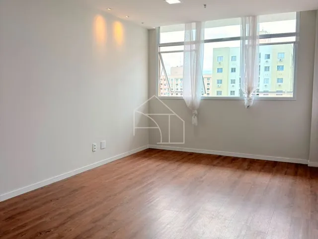 Imagem 2: Sala Comercial À Venda no Essencial Escritórios | Colina de Laranjeiras