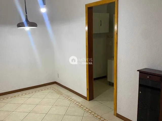 Imagem: Apartamento à venda no bairro Partenon