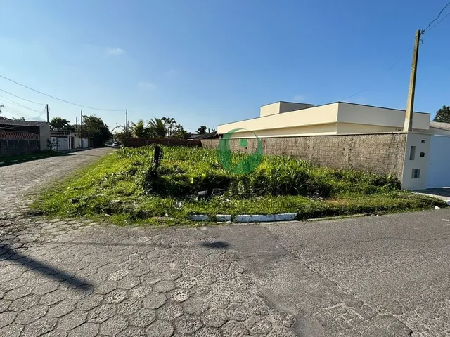 Imagem: Terreno com 300 M2 de Esquina À Venda