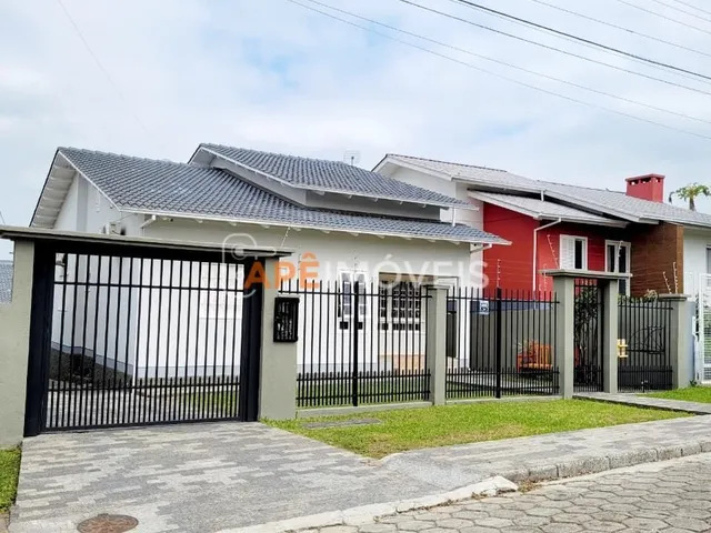 Imagem: Casa Alto Padrão Semi Mobiliada em Milanese