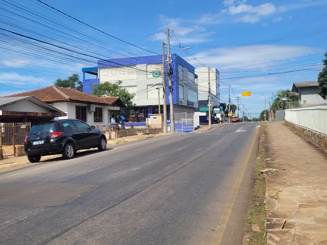 Imagem 2: Amplo Terreno Apenas 1 Quadra da Av. Brasil - Amplo Terreno Apenas 1 Quadra da Av. Brasil