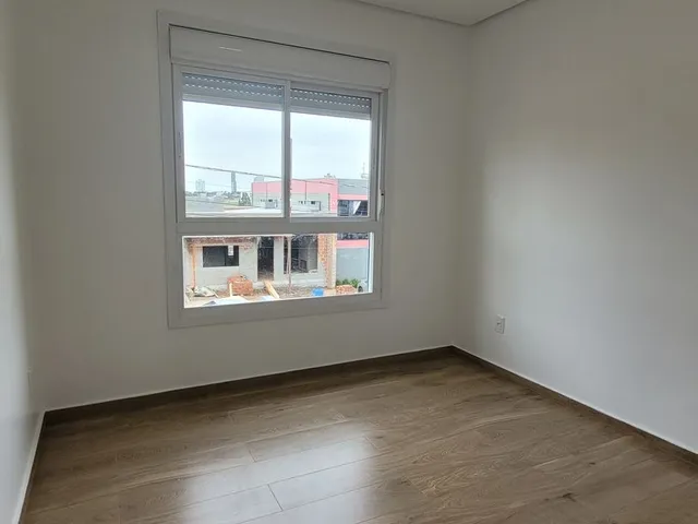 Imagem 9: Casa Sob Pilotis no Bairro São Cristóvão/At - Casa Sob Pilotis no Bairro São Cristóvão/At
