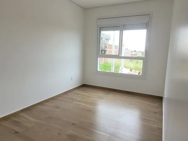 Imagem 5: Casa Sob Pilotis no Bairro São Cristóvão/At - Casa Sob Pilotis no Bairro São Cristóvão/At