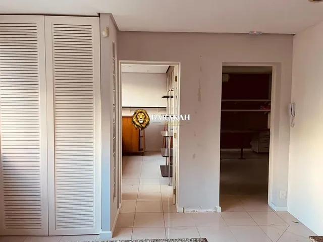 Imagem 2: Sala Comercial À Venda no Bairro Floresta - Porto Alegre/Rs