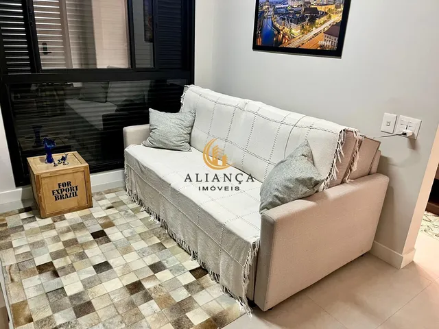 Imagem: O apartamento possui 1 Dormitório, 1 Banheiro, 1 Vaga na