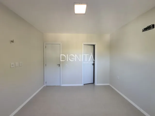 Imagem 3: Casa Duplex3 Quartos, 2 Suítes | Quintal Amplo