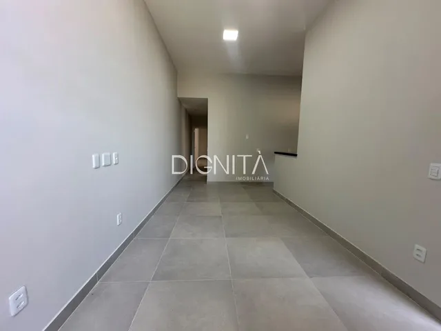 Imagem 13: ? Casa Plana com Fachada Moderna – 2 Suítes e Acabamentos Premium