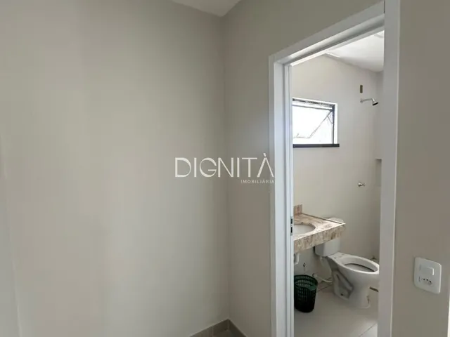 Imagem 7: ? Casa Plana com Fachada Moderna – 2 Suítes e Acabamentos Premium