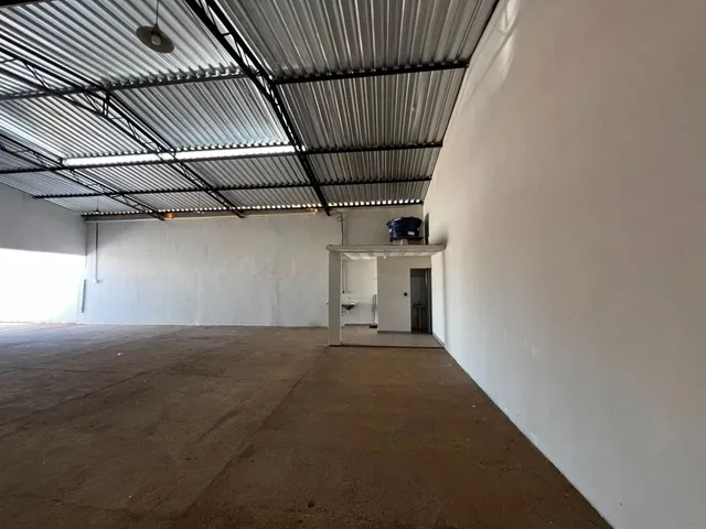 Imagem: Galpão para alugar, 180 m² por R$ 2.700,00/mês