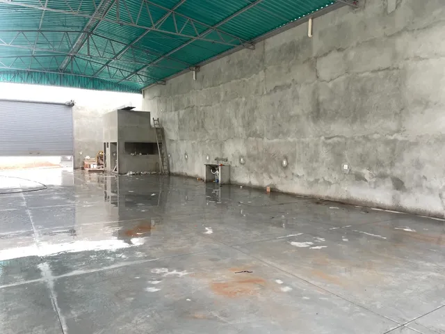 Imagem 2: Barracão à venda, 335 m² por R$ 700.000,00 - Planalto - Patos de Minas/MG