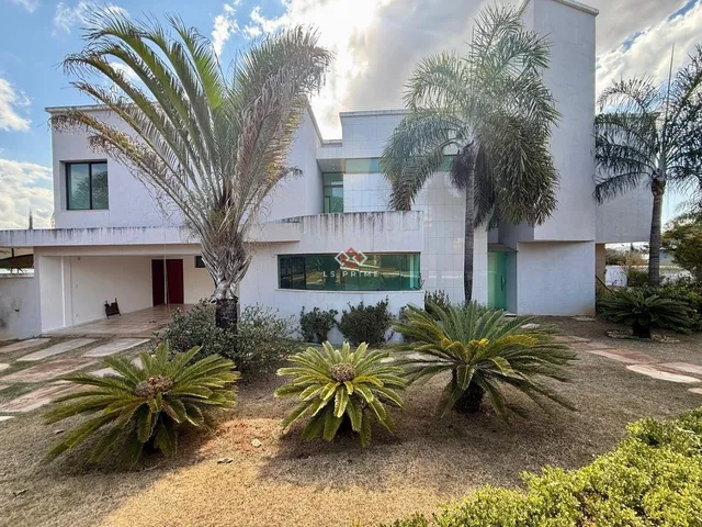 Imagem: Venda - Casas em Condomínios - 5 dormitórios