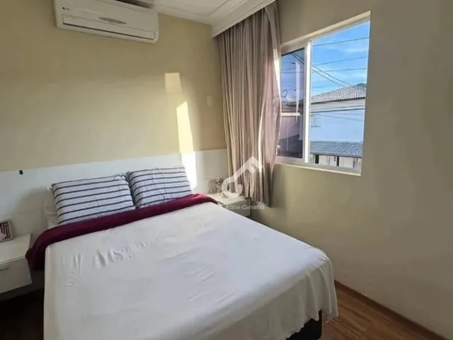 Imagem 9: ESTRADA DO COCO, Abrantes. Duplex com ENERGIA SOLAR, são 4 suítes sendo 1 térrea