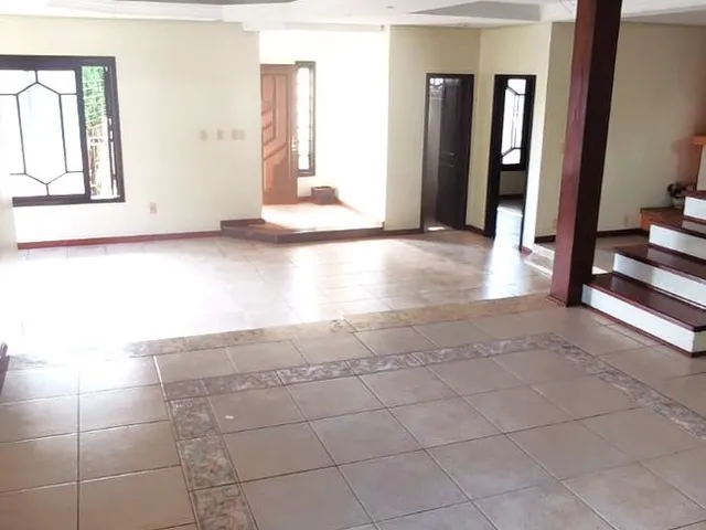 Imagem 4: Casa Alto Padrão / Jardim Itú Sabará / Porto Alegre - Casa Alto Padrão / Jardim Itú Sabará / Porto Alegre