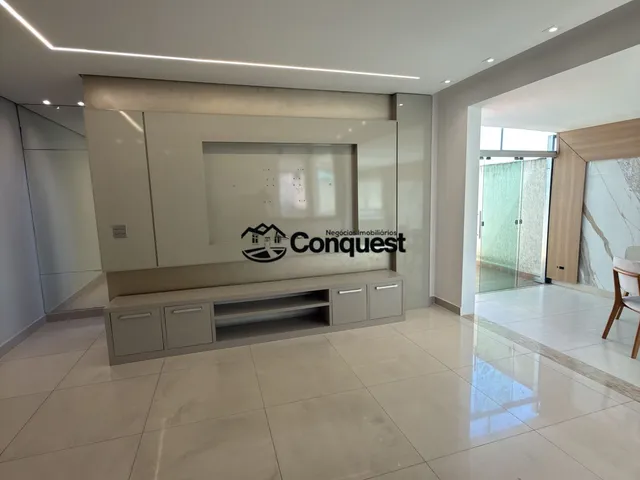 Imagem: Alugo Área Privativa Mobiliada, 02 Quartos