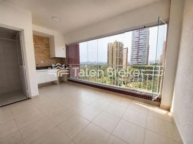 Imagem: O apartamento possui 2 Dormitórios, 2 Suítes, 2 Vagas na