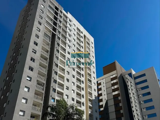 Imagem: O apartamento possui 2 Dormitórios, 1 Suíte, 2 Banheiros,