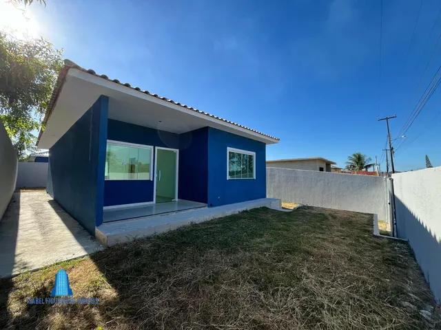 Imagem: A casa possui 3 Dormitórios, 1 Suíte, 2 Banheiros, 200m²