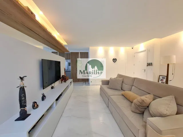 Imagem: Cobertura de Luxo com Piscina e Vista para