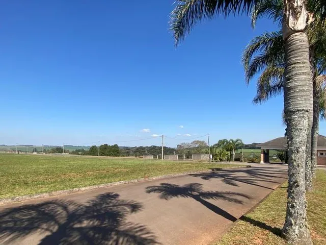 Imagem: TERRENO - LOTE 108 - CONDOMÍNIO. VILLA