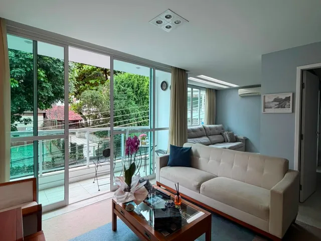 Imagem: Venda - Apartamentos - 3 dormitórios