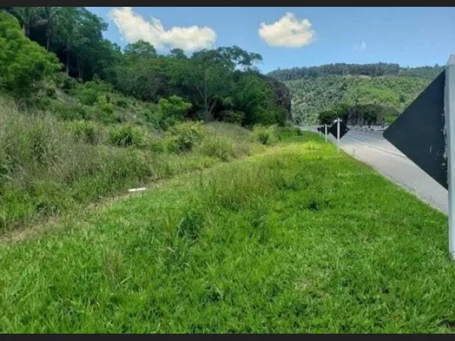 Imagem: Terreno na Comercial BR040 em Areal/RJ