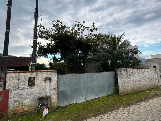 Imagem: Terreno proximo do mar em Navegantes Sc